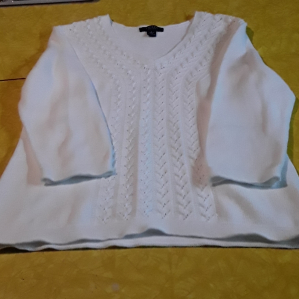 CHAPS WOMENS CABLE KNIT V NECK white  SWEATER